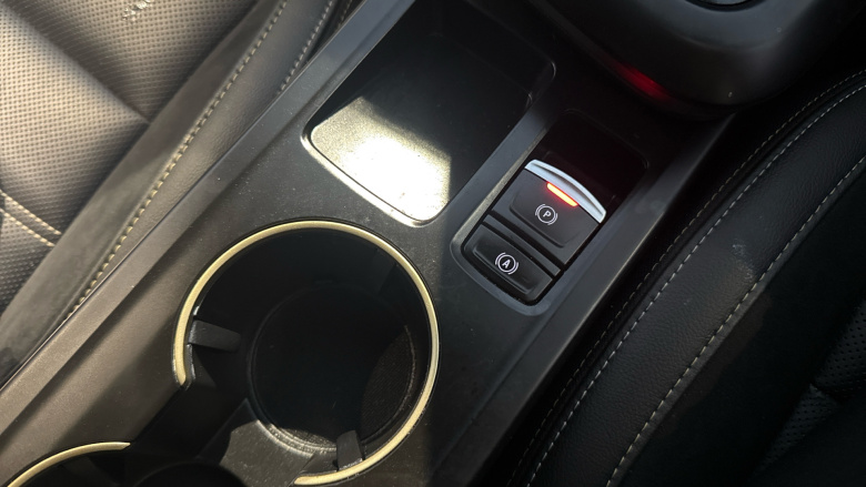 Renault Arkana 1.6 E-Tech full hybrid 145 Engineered 5dr Auto Hybrid Estate